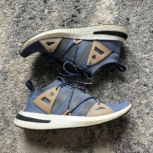 Adidas Original Arkyn Tennis Shoes